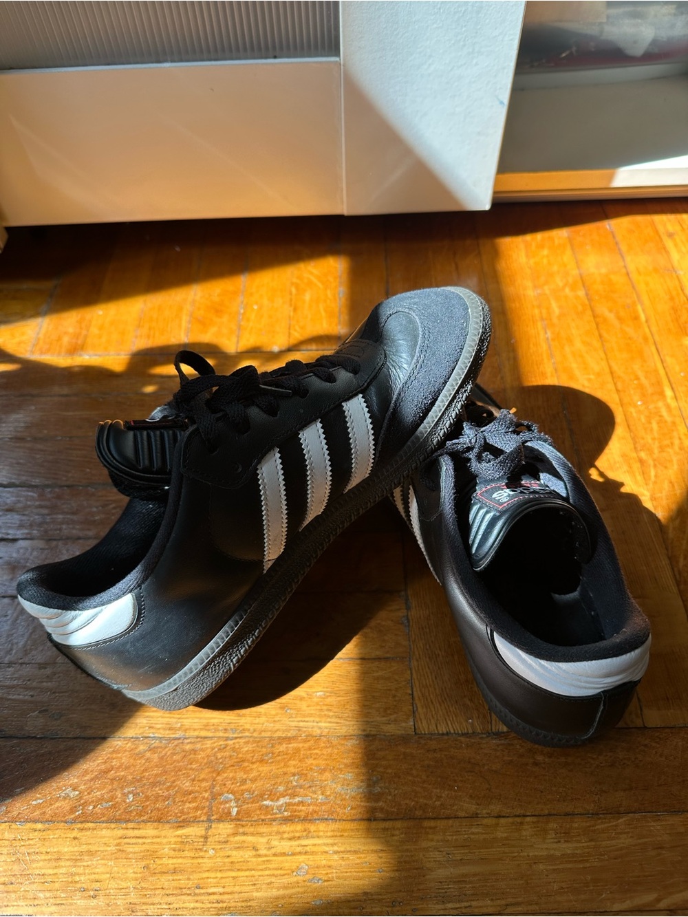 Adidas Samba, indoor soccer shoe